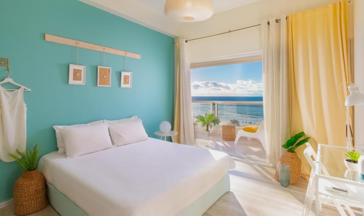 4 Bedroom Apartment On The Beach Тель-Авив Экстерьер фото